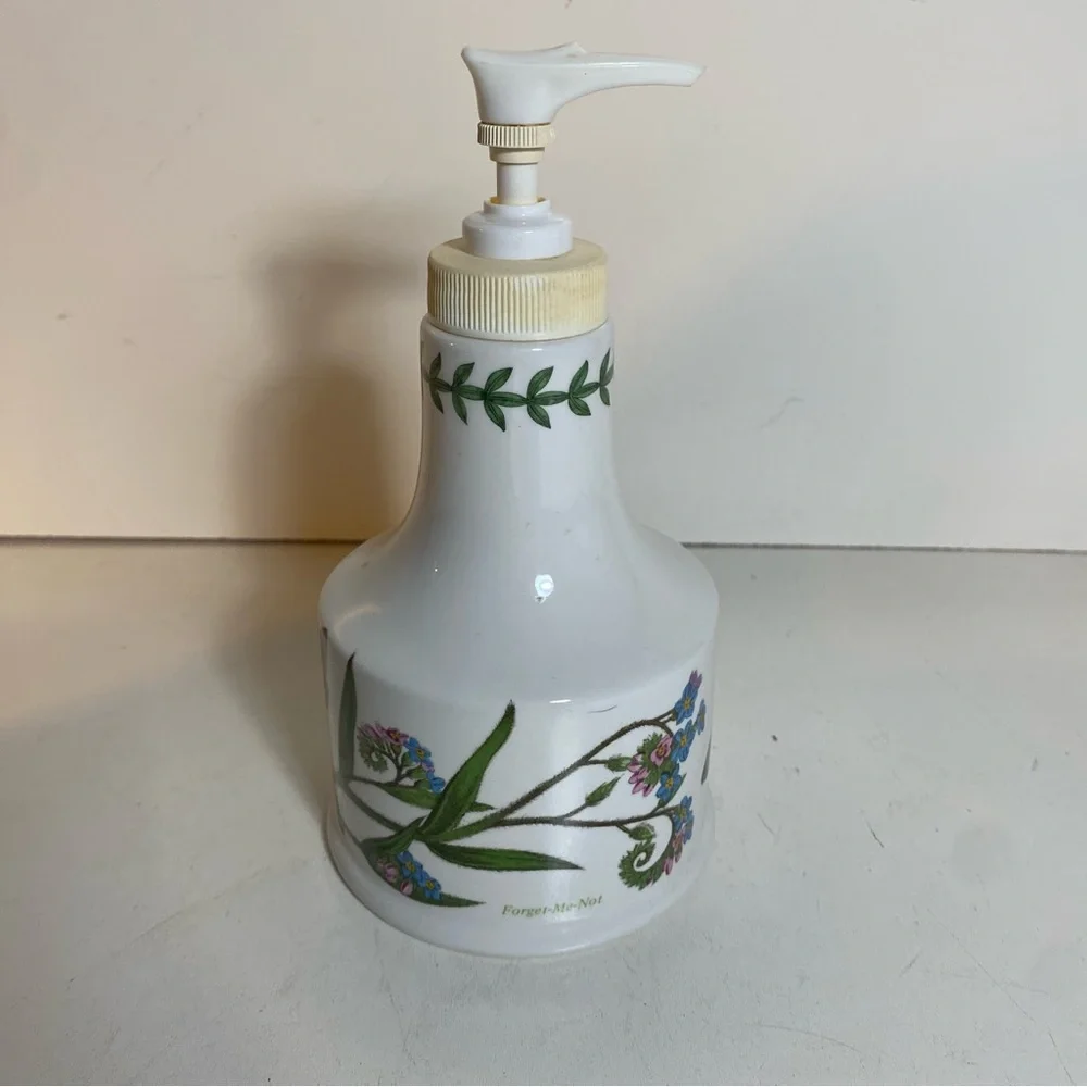 Discontinued Portmeirion Botanic Garden Forget-Me-Not Lotion Soap Dispenser